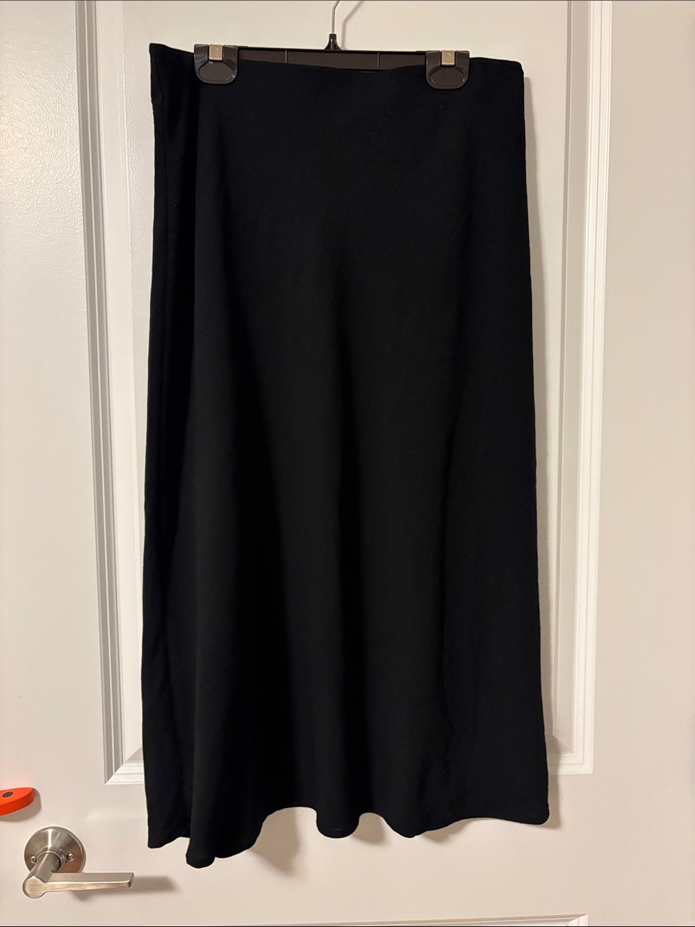 Elegant Black Midi Skirt